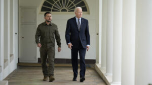 biden-convida-zelensky-para-uma-reuniao-na-casa-branca-na-terca-feira-(12)