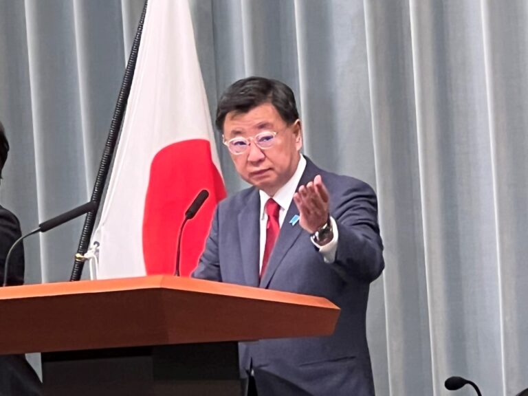 ministros-do-japao-renunciam-ao-serem-acusados-de-corrupcao