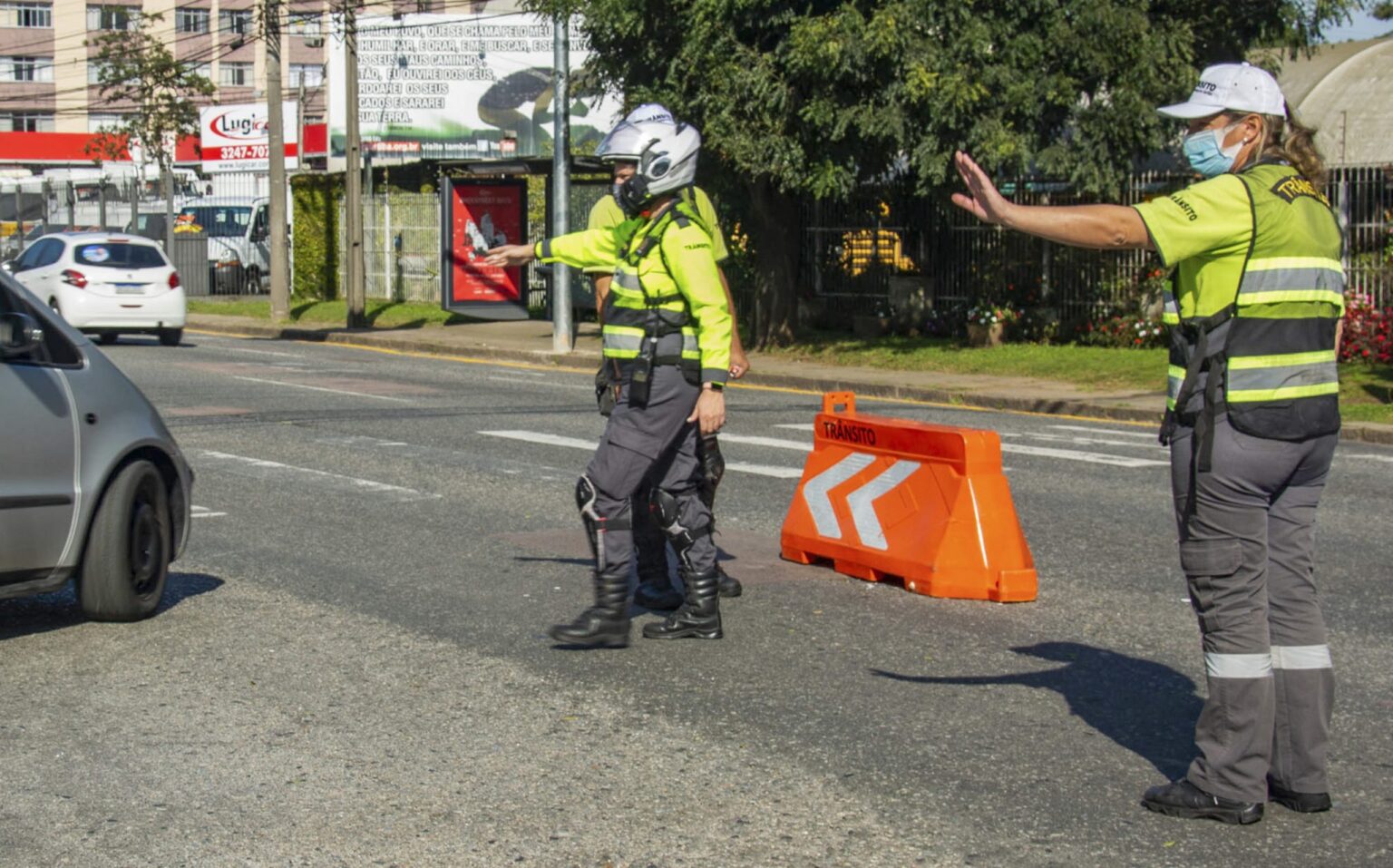 duas-ruas-de-curitiba-passam-a-ter-sentido-unico-para-seguranca-de-estudantes