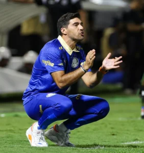 abel-ferreira-elogia-efetividade-do-palmeiras-e-fala-sobre-retorno-ao-allianz-parque