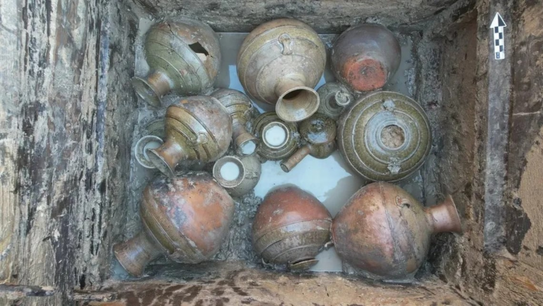 tumbas-chinesas-de-1.800-anos-descobertas-por-arqueologos-que-encontram-algo-incomum